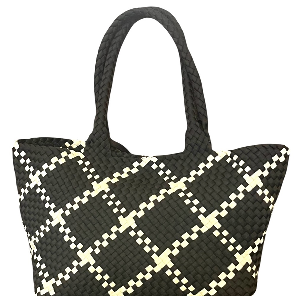 BCBG Woven Tote - Picture 3 of 7